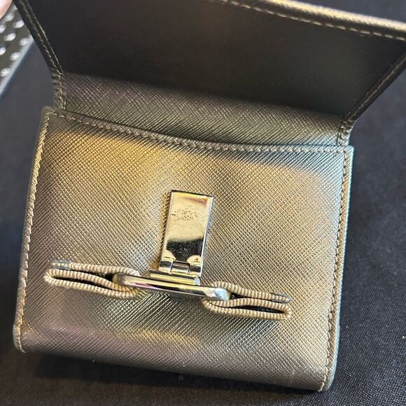 Salvatore Ferragamo Gold/Taupe/Army Greenish Women's Wallet Vintage Good Cond - Picture 5 of 12